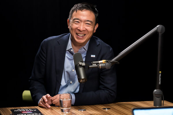 Andrew Yang_Ep640____Carausel_910x607-7