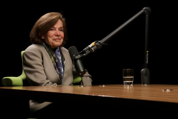 Sylvia Earle_Ep660____Carausel_910x607-8