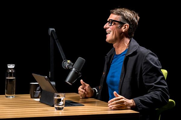 Andrew D. Huberman, Ph.D. on X: I spent the day on the @lexfridman podcast. We talked about: science, health, love, kids, creativity, narcissists, life online, academics, criminals, knives, poetry, music & more.
