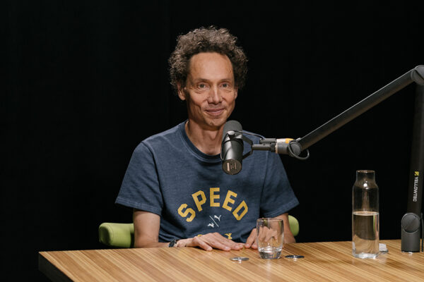 Malcolm Gladwell_Ep692____Carausel_910x607-3