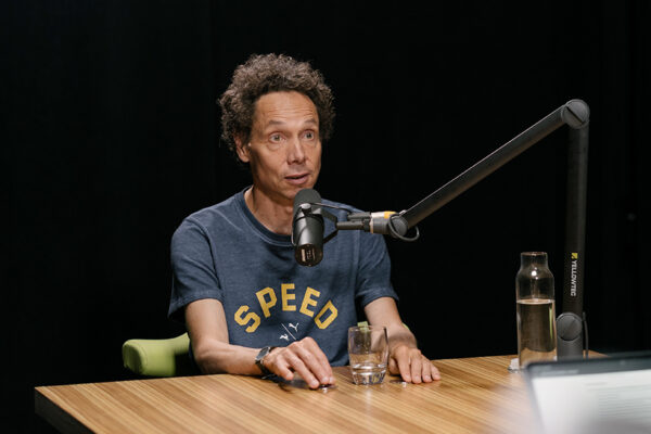 Malcolm Gladwell_Ep692____Carausel_910x607-7