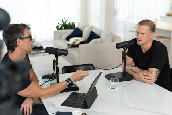 Cody Simpson_Ep782____Carausel_910x607-5