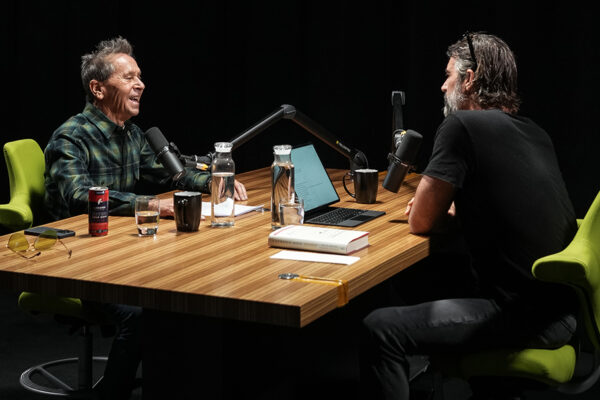 Brian Grazer_Ep798____Carausel_910x607-3