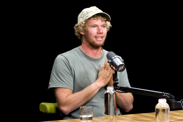 John John Florence_Ep921____Carousel_910x607-8